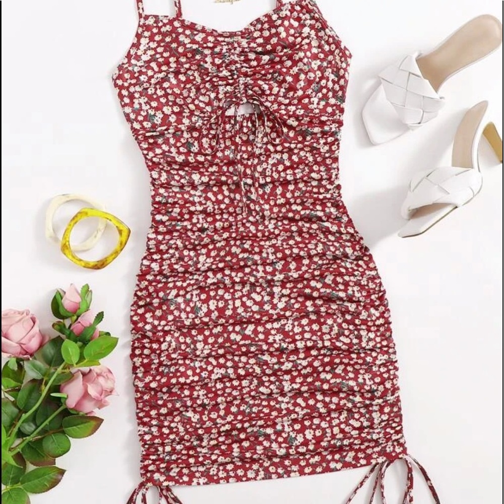 Cut Out Drawstring Red Floral Pattern Dress